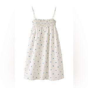 H&M White and Blue Floral Casual Dress